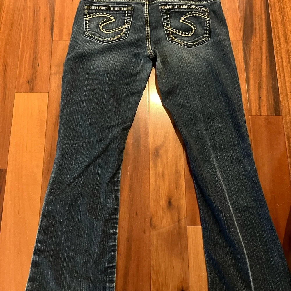 Women’s Aiko bootcut Silver Jeans size 28/26. - Picture 2 of 2